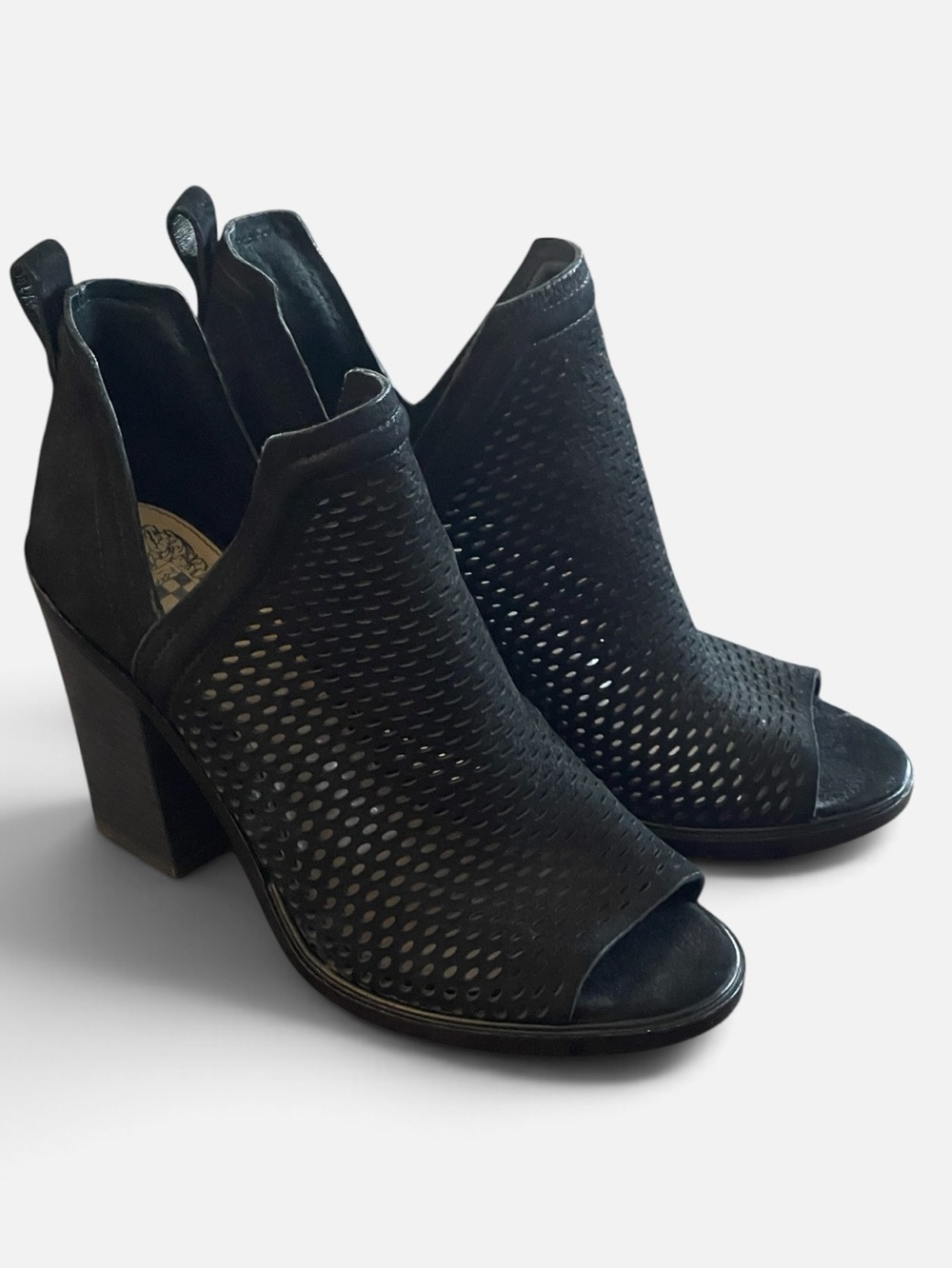 Vince Camuto Black Suede Leather Kensa Perforated Peep Toe Sz 6.5 Booties